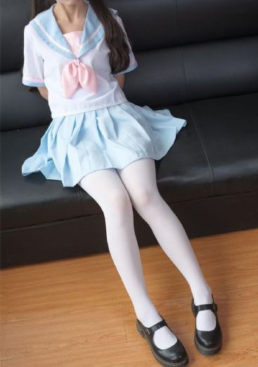 少妇宾馆偷情被偷拍录像遭敲诈_BD国语高清完整版