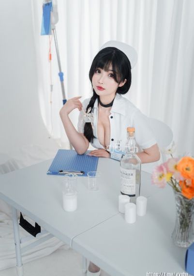 啪啪免费裸乳啪啪app_剧情片天堂在线