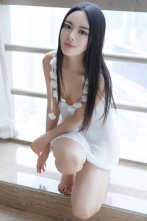 美女制服で视频网站_HD视频大全