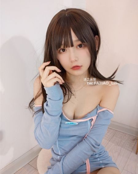 班长是班级的公共泄愤工具_BD英语在线观看