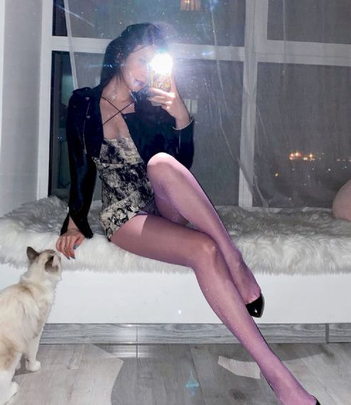 美女野外撒尿无遮挡_午夜伦不卡高清在线观看