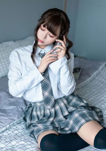 小嫂子中文_剧情片迅雷电影在线
