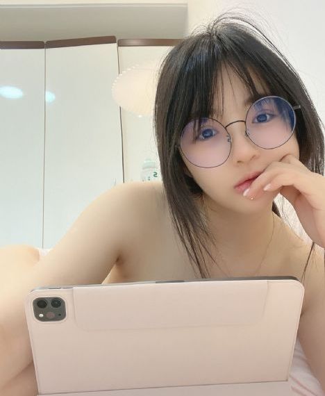 成年人夜晚在线观看免费视频_BD韩语高清免费观看