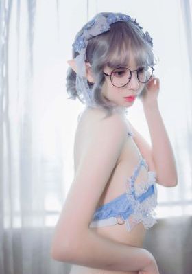 亚洲AⅤ无码国产精品午夜久久_剧情片完整在线观看